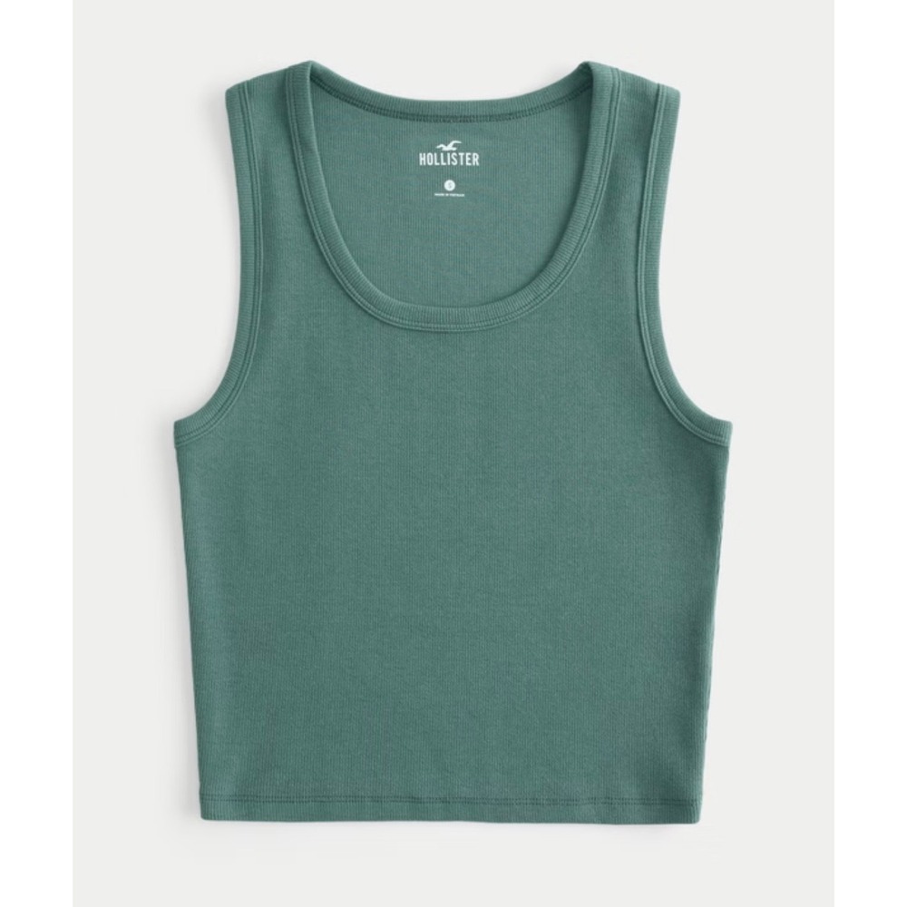 Green ribbed crop top is a sleeveless tank from Hollister size Large Short NWT